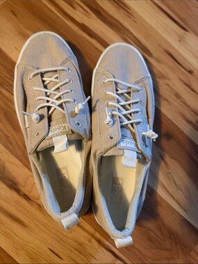 Keds Low-Top Canvas Sneakers - Beige